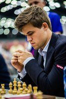 Xadrez: russo de apenas 18 anos supera Magnus Carlsen, lenda da
