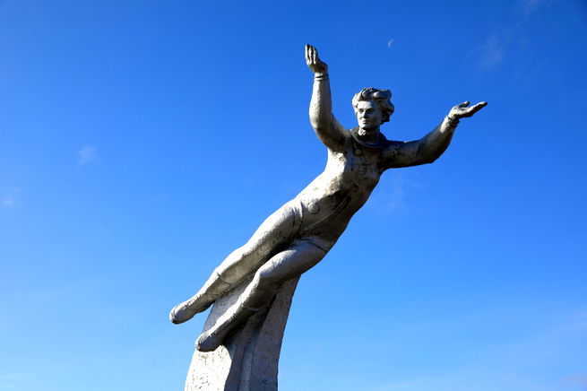 estátua de Valentina Tereshkova